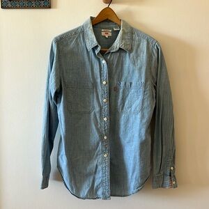 Women’s Levi’s Boyfriend Shirt